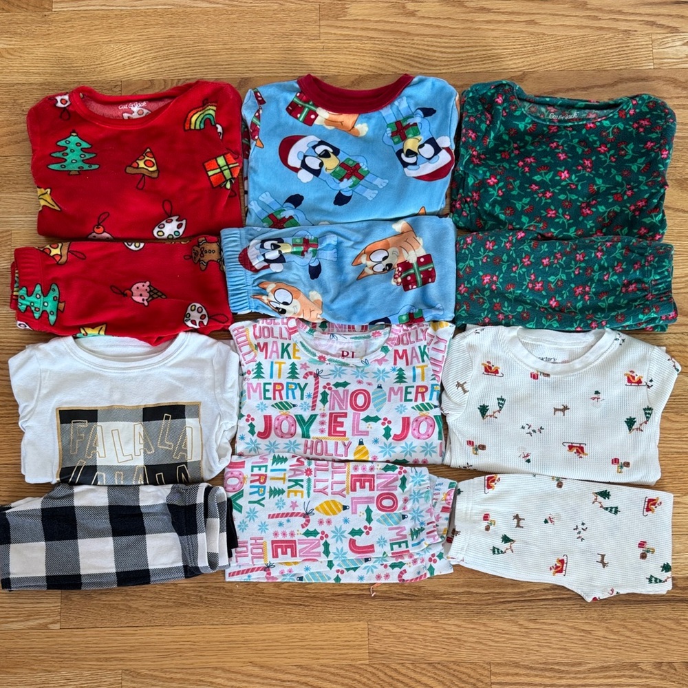 Toddler Girl Festive Pajama Lot